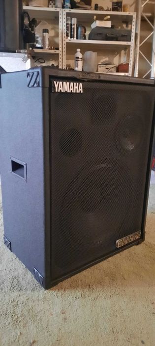 Coluna YAMAHA Club Series S315ES - 400W/Peak