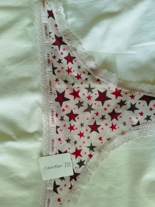 Majtki damskie Calvin Klein.