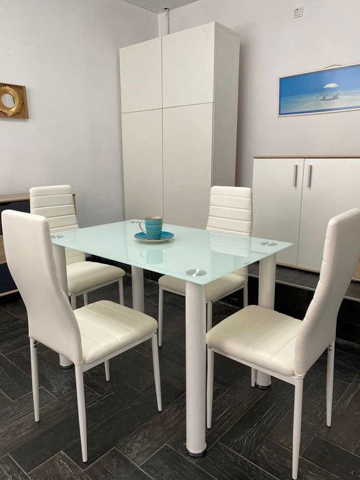 Mesa de vidro com 4 cadeiras - preço acessível e envio  grátis