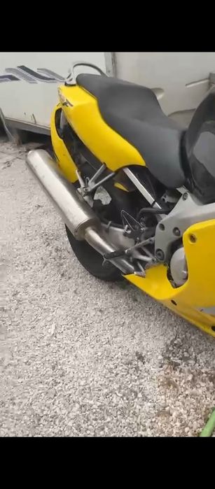 Honda CBR 600 f4 2000 acidentada c/documentos