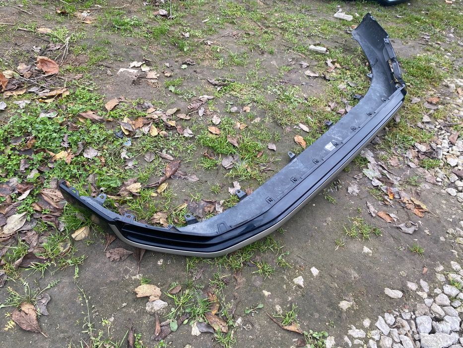 Suzuki Across spojler dół zderzak przód hokej przód 52411- Barcin