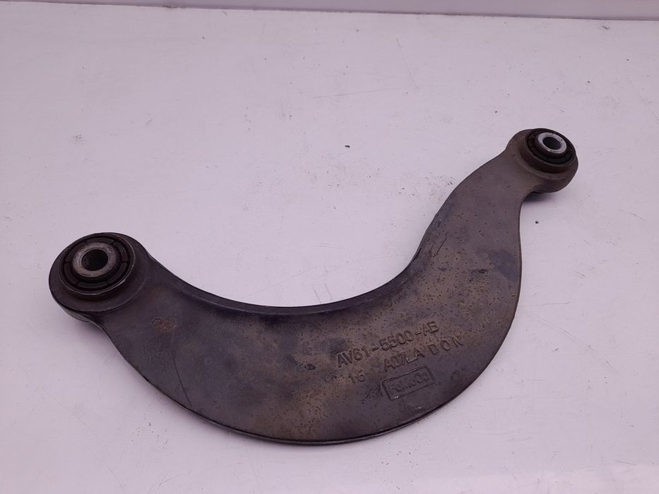 Braço de suspensão trás esquerdo FORD Focus III