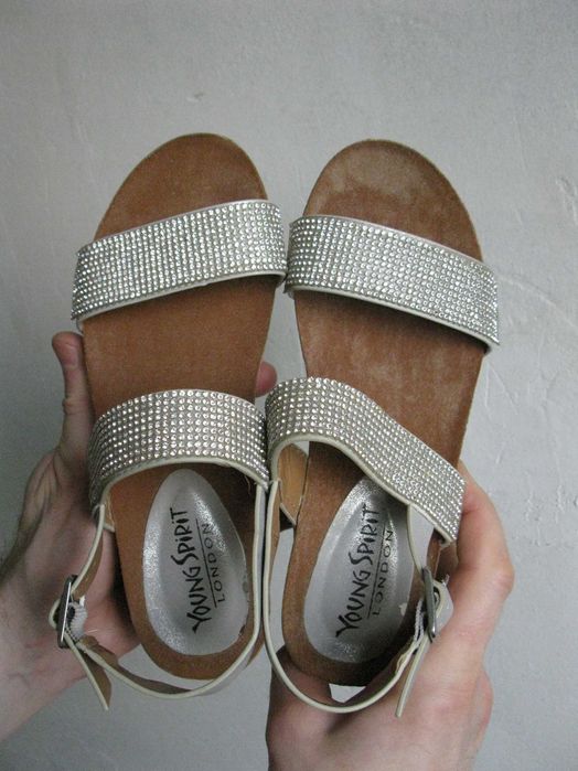 Сандали босоножки Young Spirit Размер 36 летние