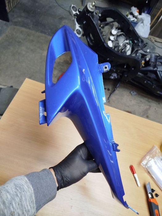 Боковий пластик морди мотоцикла (R) GSX-R600cc K6/K7