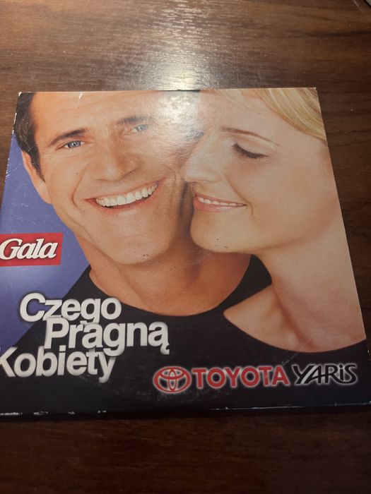 Ręcznie wykonany i zaprojektowany drewniany blok MNP