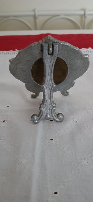 Vintage frame, used64585685678593124