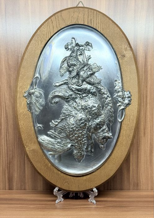 Антикварное панно картина из латуни автор Gg Bommer GDR Германия ОХОТА