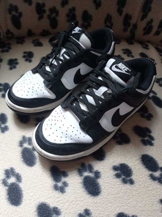 Фирмові кросівки Nike