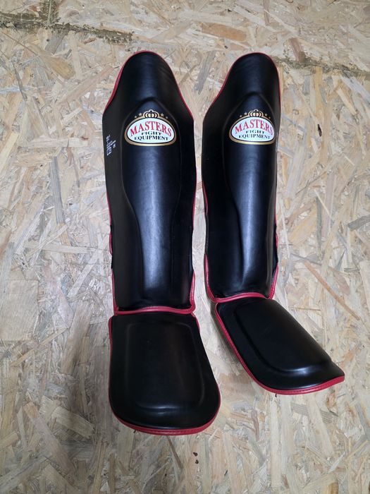 Nagolenniki, ochraniacze piszczeli Masters L