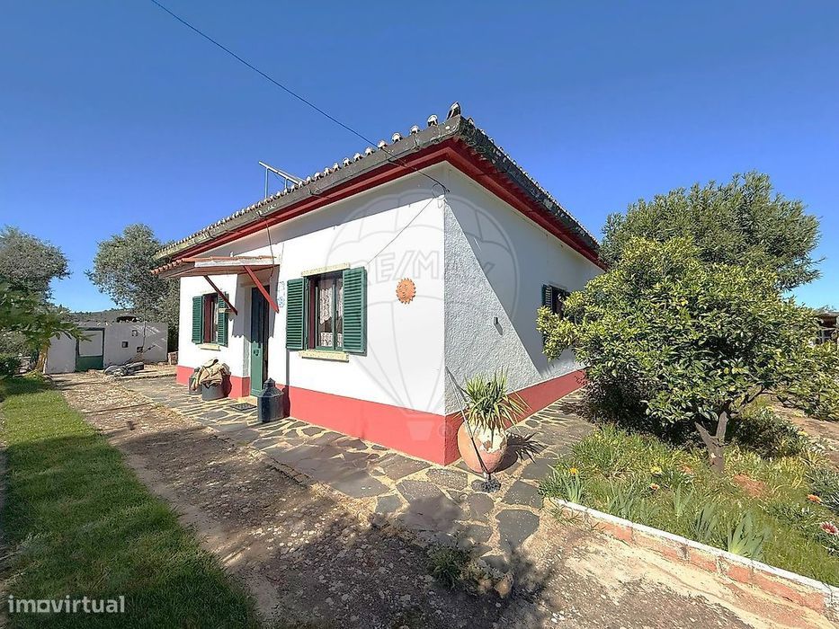 Moradia T2 para venda