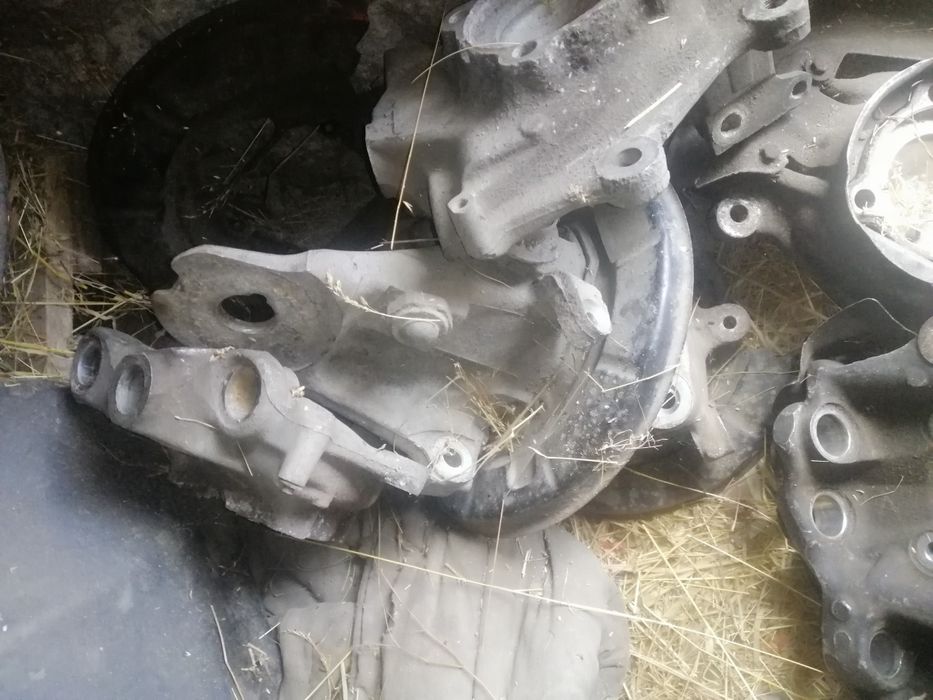 цапфи перед, зад 39 орининал