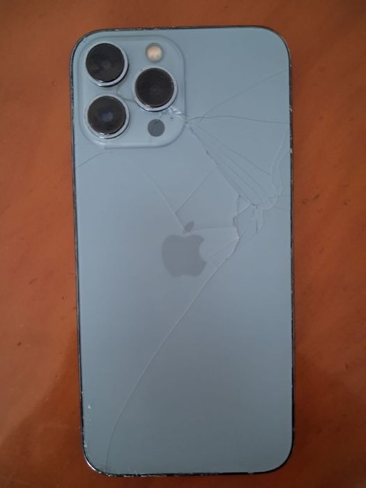 Iphone 13 Pro Max (Danificado)