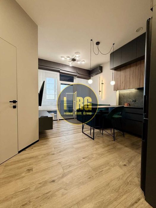 Без%, ЖК Manhattan, Берестейский 11, 27пов, КПІ, Університет