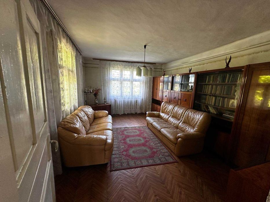 Продається будинок з меблями та побутовою технікою