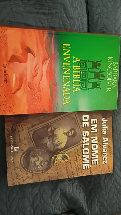 Livros em estado aceitável