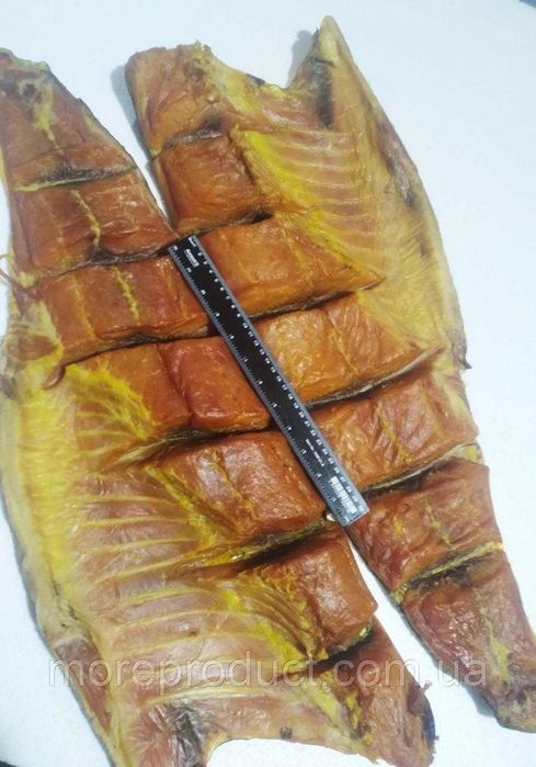 Товстолоб холодного копчення, балик (тушка + - 1-4кг)