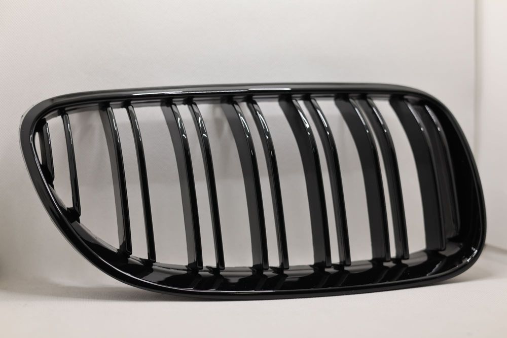 Grelhas Frontais Duplas Bmw E92