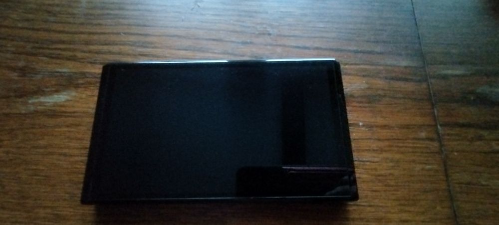 Sprzedam Nintendo Switch Oled z grą i etui.