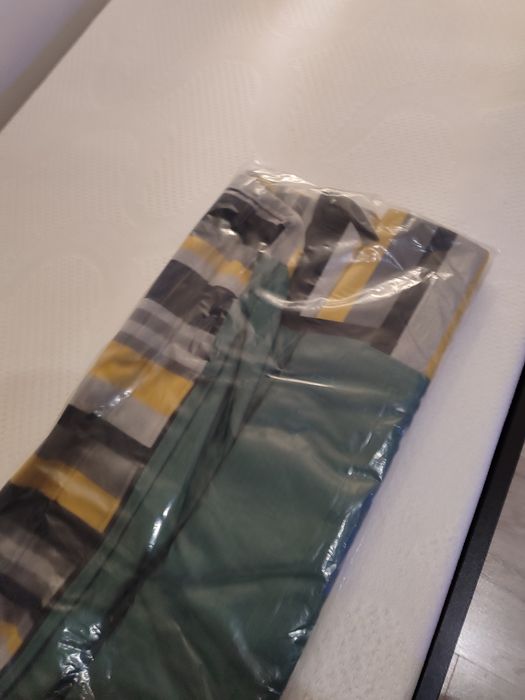 Łóżko młodzieżowe 90x200 z materacem