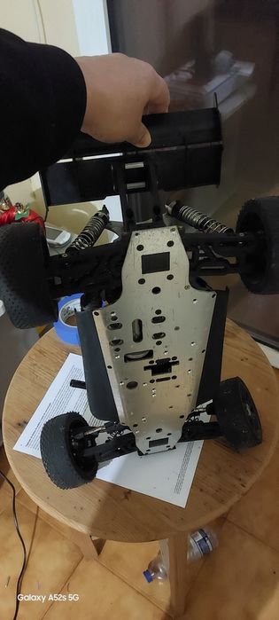 Radio modelismo carro a bateria
