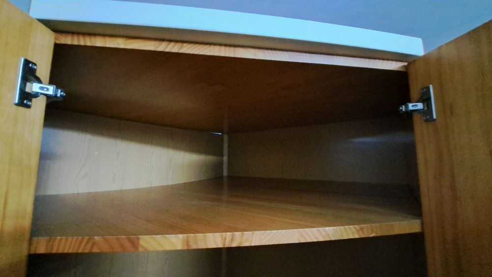Quarto Juvenil com 2 Camas, Gavetões e Armário