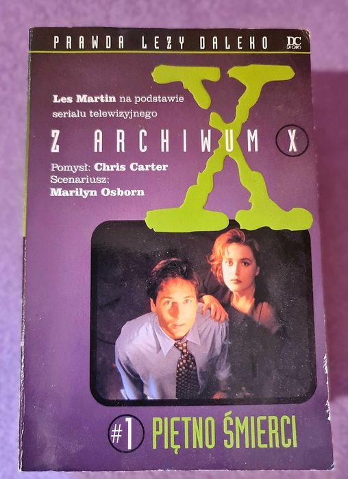 Zestaw książek z serii Z Archiwum X na podstawie serialu telewizyjnego