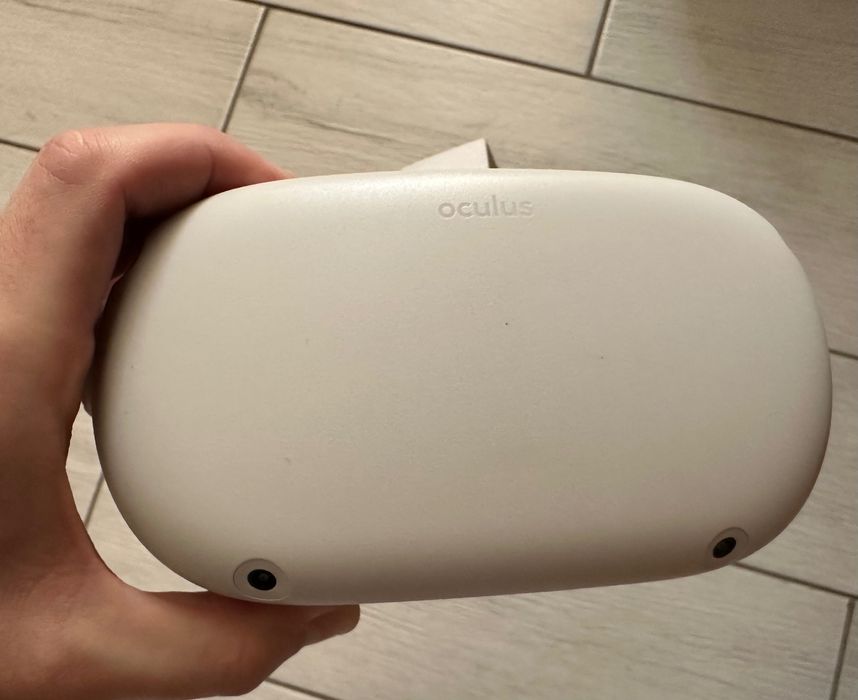 VR-окуляри Oculus Quest 2 (неробочі), не розбирались, під ремонт