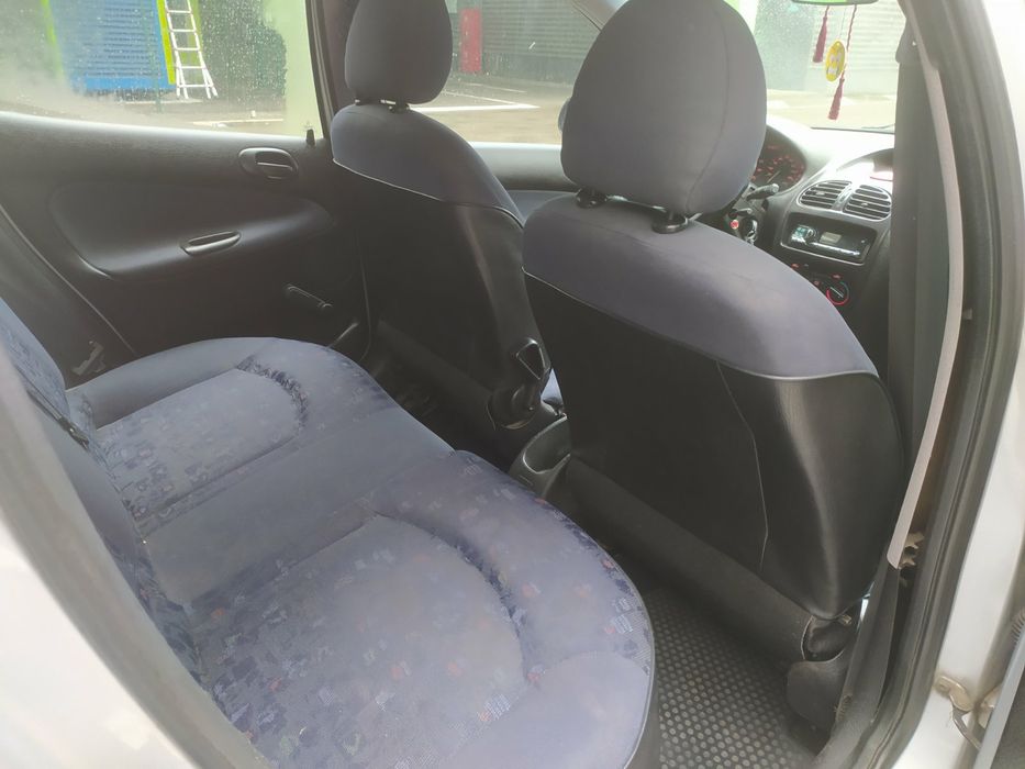 Peugeot 206 XR | 2001 рік | Газ/Бензин | Можливий обмін