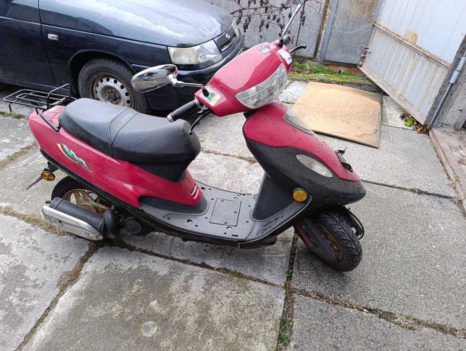 Продам скутер( мопед )