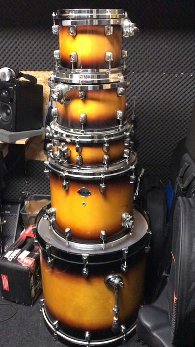 Bateria DDrum Dominion (Classic 90s Maple) Die-Cast Hoops s/hardwear