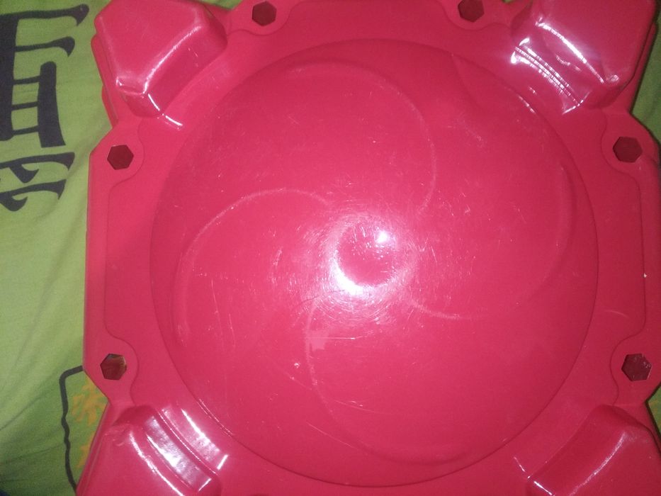 Арена Beyblade burst