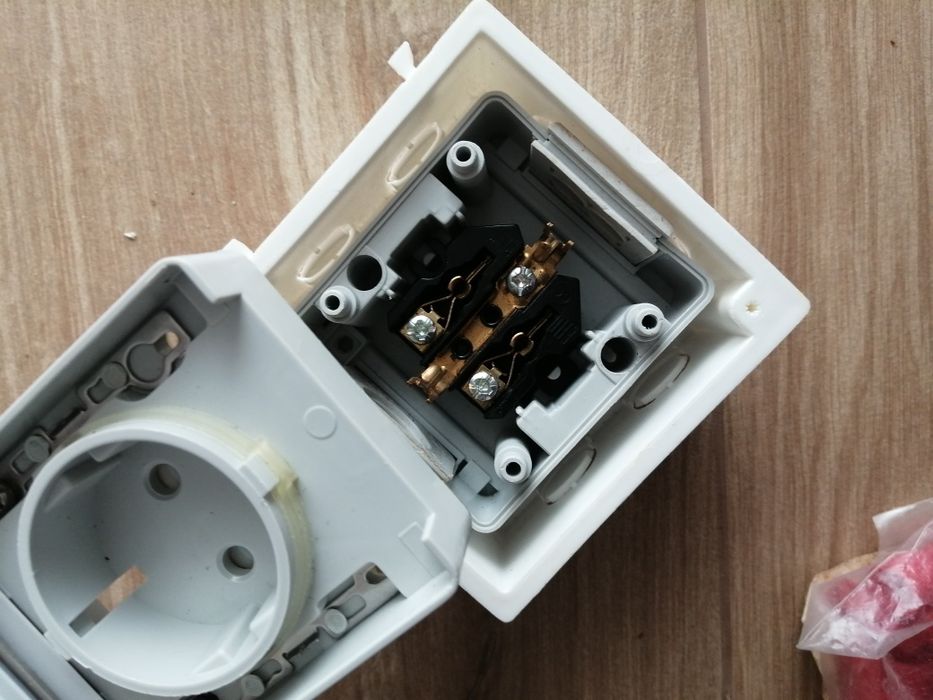 Material elétrico/eletricidade: Tomada, C derivação Interruptor ficha*