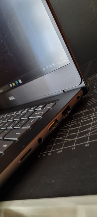 Dell Vostro 5490