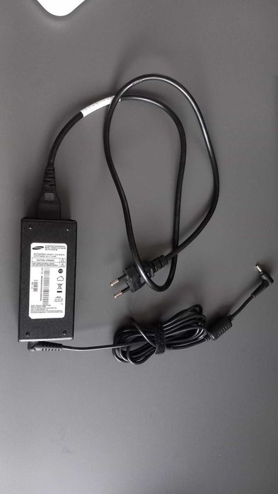 Samsung Notebook NP350XBE i5-8265u (see description)64738035371649122