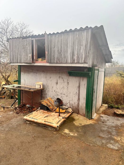 Вивіз сміття будівельного т. д. Покос трави, зрізання дерев. Демонтаж