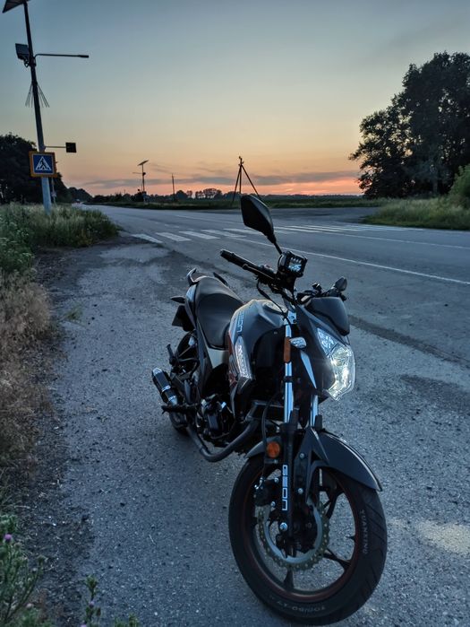 Продам мотоцикл Geon CR6 250