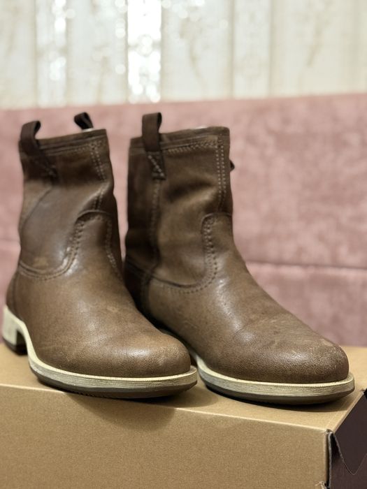 Жіночі черевики ессо 41 розмір, Німеччинна