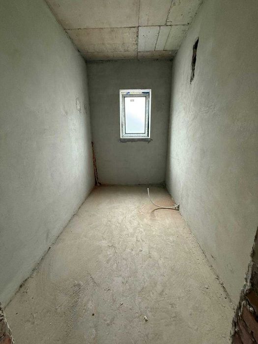 Продаю новий сучасний котедж з правом власності у Львові