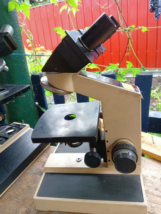 Продам запчастини для микроскопа pzo