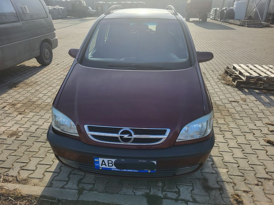 Тільки для військового з УБД. Тимчасовий тех. паспорт.  Машина в нормальному стані. Не НОВА. Їздить кожен день. Можливий торг на каву. Машина в даний момент в м. Павлоград. Як що не має зв'зку, дзвонити на WhatsApp