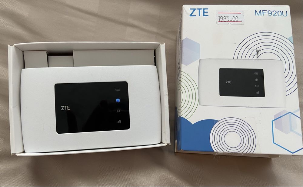 Мобільний Wi-Fi роутер ZTE MF920U
