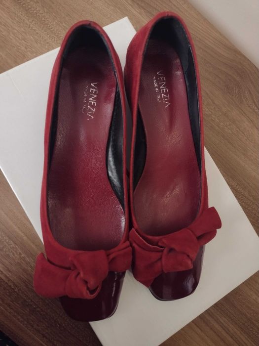 Buty firmy Venezia bordowe