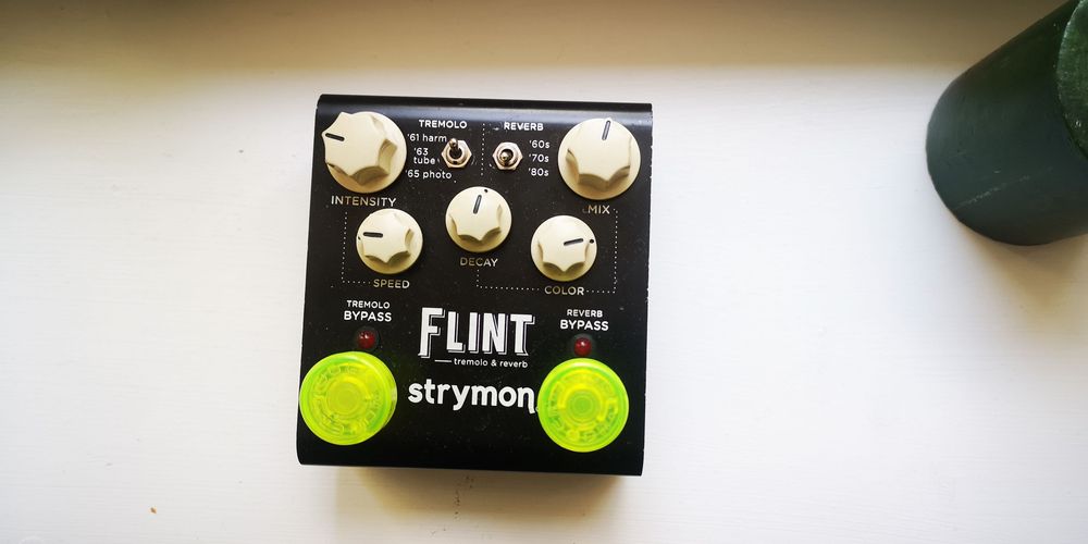 Strymon flint 旧型 strymon | FLINT（Gen1） | トレモロ＆リバーブ | 生産完了品
