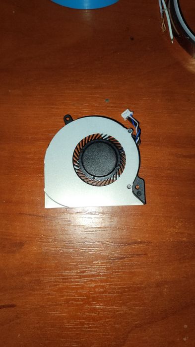Вентилятор охолодження hp folio 9470m
