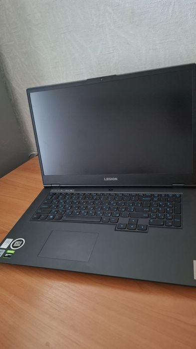 Lenovo Legion 5 17IMH05 ігровий ноутбук