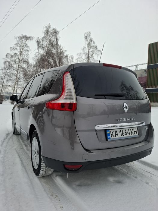 Renault Grand Scenic 2015р, мінівен  7 місць