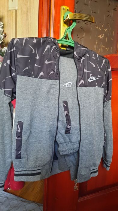 ОРИГІНАЛ костюм найк розмір 152см