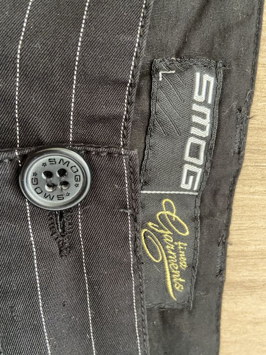 Smog L męskiw szorty chinosy krótkie spodenki czarne prążek