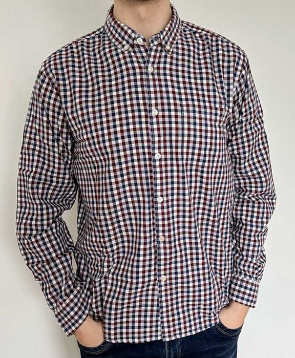 Koszula męska w czerwoną kratę