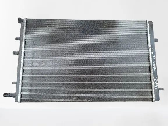Radiador de água RENAULT Megane IV (B9A/M_)